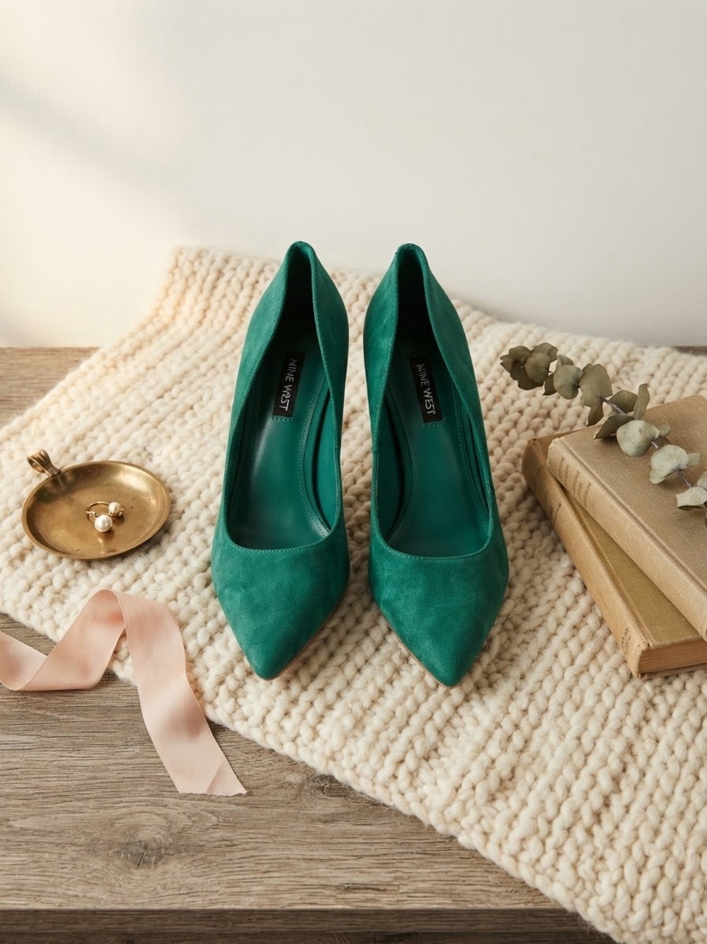 Nine West Green Suede Pointed Toe Pumps